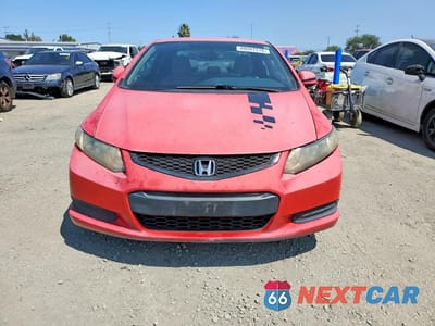 Piąte zdjęcie samochodu w środku: 2013 HONDA CIVIC LX VIN:2HGFG3B5XDH526753 - miniatura