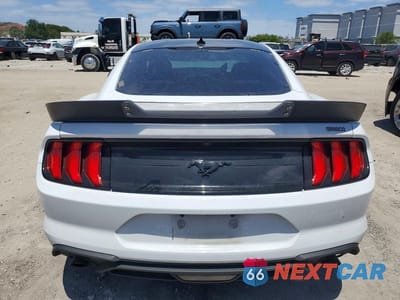 Zdjęcie 6 z 13 samochodu: 2023 FORD MUSTANG VIN:1FA6P8TH9P5111803 - miniatura