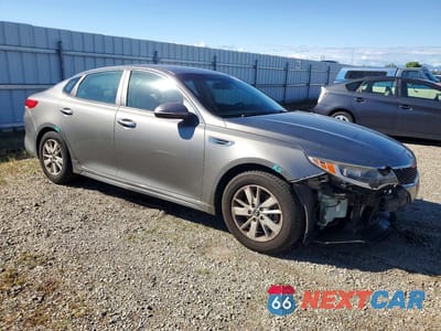 Czwarte zdjęcie samochodu z boku: 2016 KIA OPTIMA LX VIN:5XXGT4L37GG100284 - miniatura