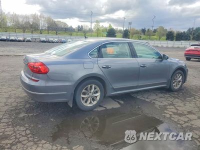 Trzecie zdjęcie samochodu z tyłu: 2016 VOLKSWAGEN PASSAT VIN:1VWAT7A38GC019625 - miniatura