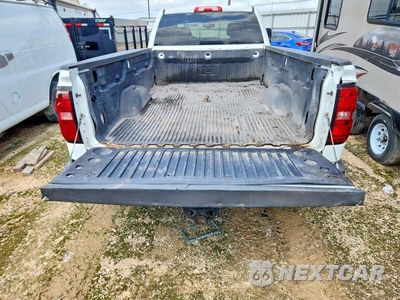 Zdjęcie 10 z 13 samochodu: 2015 GMC SIERRA K3500 VIN:1GT421C80FF631355 - miniatura