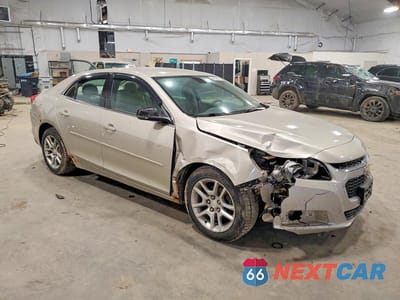 Czwarte zdjęcie samochodu z boku: 2014 CHEVROLET MALIBU 1LT VIN:1G11C5SL5EF162722 - miniatura