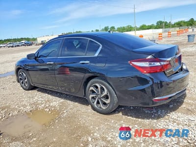 Drugie zdjęcie samochodu z przodu: 2017 HONDA ACCORD EX VIN:1HGCR2F73HA035741 - miniatura
