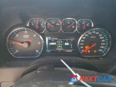 Zdjęcie 9 z 14 samochodu: 2016 CHEVROLET SUBURBAN K1500 LT VIN:1GNSKHKC3GR245638 - miniatura