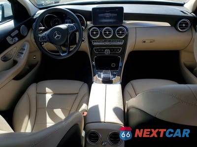 Zdjęcie 8 z 11 samochodu: 2017 MERCEDES-BENZ C 300 VIN:55SWF4JB2HU198902 - miniatura