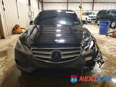 Piąte zdjęcie samochodu w środku: 2015 MERCEDES-BENZ E 350 4MATIC VIN:WDDHF8JB1FB110364 - miniatura