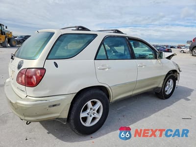 Trzecie zdjęcie samochodu z tyłu: 2000 LEXUS RX 300 VIN:JT6GF10U5Y0065225 - miniatura