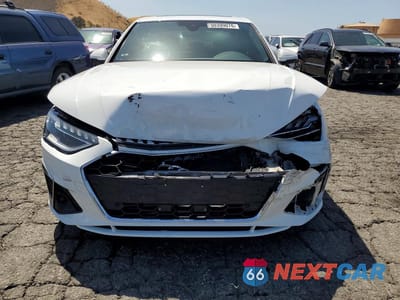 Piąte zdjęcie samochodu w środku: 2022 AUDI A4 PREMIUM PLUS 45 VIN:WAUEAAF47NA037208 - miniatura