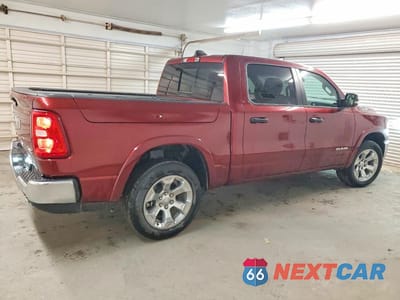 Trzecie zdjęcie samochodu z tyłu: 2025 RAM 1500 BIG HORN VIN:1C6SRFFP8SN534897 - miniatura