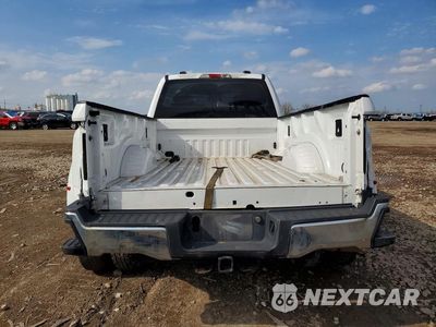 Zdjęcie 6 z 12 samochodu: 2024 FORD F350 XL DRW 4WD 6.7L V8 TDSL CREW CAB VIN:1FT8W3DT6RED40471 - miniatura