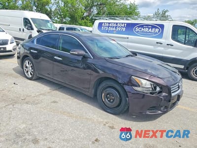 Czwarte zdjęcie samochodu z boku: 2014 NISSAN MAXIMA 3.5 SV VIN:1N4AA5AP3EC485143 - miniatura