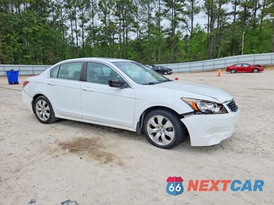 Czwarte zdjęcie samochodu z boku: 2008 HONDA ACCORD EXL VIN:1HGCP26828A149471 - miniatura