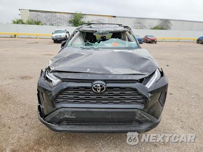 Piąte zdjęcie samochodu w środku: 2025 TOYOTA RAV4 XLE VIN:2T3W1RFV0SW391308 - miniatura