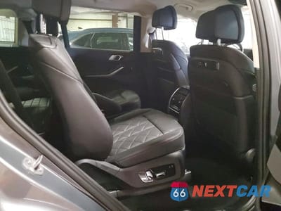 Zdjęcie 11 z 13 samochodu: 2023 BMW X7 XDRIVE40I VIN:5UX23EM00P9R84231 - miniatura