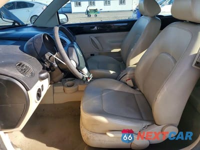 Zdjęcie 7 z 12 samochodu: 2003 VOLKSWAGEN NEW BEETLE GLS VIN:3VWCK21YX3M317841 - miniatura