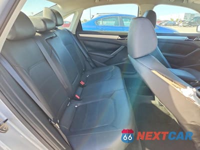 Zdjęcie 10 z 12 samochodu: 2013 VOLKSWAGEN PASSAT SE VIN:1VWBH7A31DC129241 - miniatura
