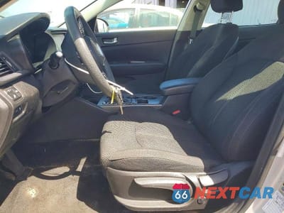 Zdjęcie 7 z 13 samochodu: 2019 KIA OPTIMA LX VIN:5XXGT4L30KG341757 - miniatura