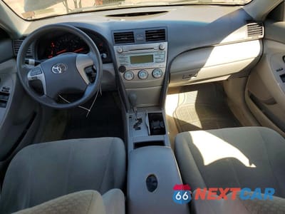 Zdjęcie 8 z 12 samochodu: 2009 TOYOTA CAMRY LE VIN:4T1BE46K09U413337 - miniatura
