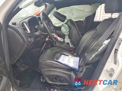 Zdjęcie 7 z 13 samochodu: 2020 JEEP RENEGADE LATITUDE VIN:ZACNJBB18LPL93228 - miniatura
