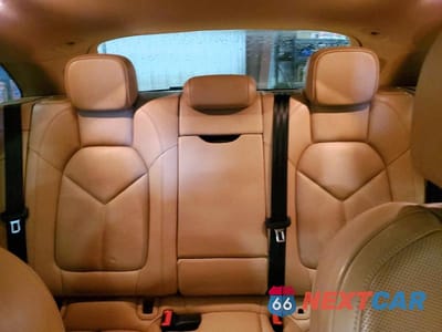 Zdjęcie 10 z 13 samochodu: 2016 PORSCHE MACAN S VIN:WP1AB2A55GLB52707 - miniatura