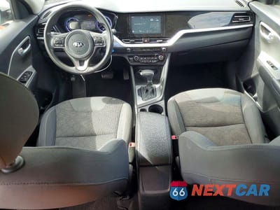 Zdjęcie 8 z 13 samochodu: 2020 KIA NIRO LX VIN:KNDCB3LC6L5396098 - miniatura