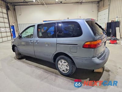 Drugie zdjęcie samochodu z przodu: 2000 TOYOTA SIENNA CE VIN:4T3ZF19C2YU202385 - miniatura