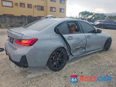 Trzecie zdjęcie samochodu z tyłu: 2024 BMW M340I VIN:3MW49FS08R8E81591 - miniatura
