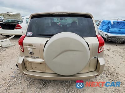 Zdjęcie 6 z 12 samochodu: 2007 TOYOTA RAV4 BASE VIN:JTMBK33V576013975 - miniatura