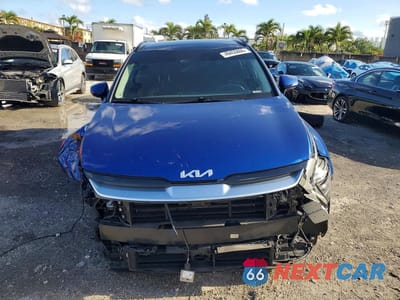 Piąte zdjęcie samochodu w środku: 2023 KIA SPORTAGE SX-PRESTIGE VIN:5XYK53AF4PG042982 - miniatura