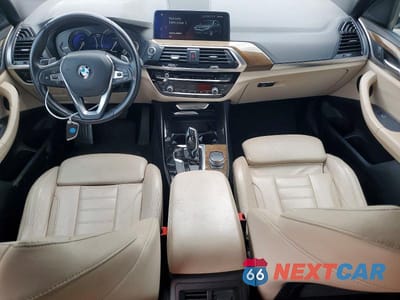 Zdjęcie 8 z 12 samochodu: 2018 BMW X3 XDRIVE30I VIN:5UXTR9C50JLC79921 - miniatura
