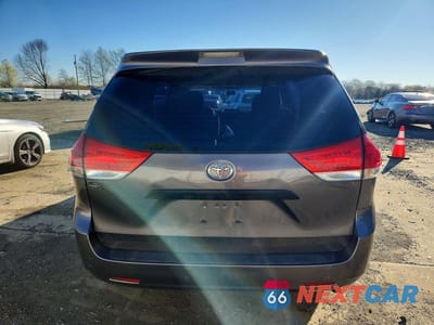 Zdjęcie 6 z 13 samochodu: 2013 TOYOTA SIENNA L 7-PASSENGER VIN:5TDZK3DC7DS372641 - miniatura