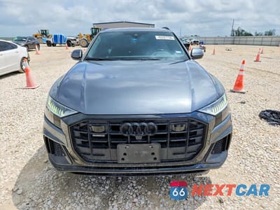 Piąte zdjęcie samochodu w środku: 2021 AUDI Q8 PREMIUM PLUS S-LINE VIN:WA1EVAF13MD033094 - miniatura