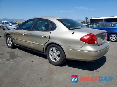 Drugie zdjęcie samochodu z przodu: 2000 FORD TAURUS SEL VIN:1FAFP56S0YG130476 - miniatura