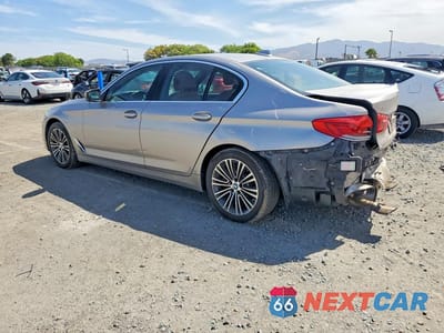 Drugie zdjęcie samochodu z przodu: 2019 BMW 540 I VIN:WBAJE5C53KWE66595 - miniatura