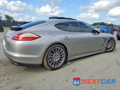 Trzecie zdjęcie samochodu z tyłu: 2012 PORSCHE PANAMERA S HYBRID VIN:WP0AD2A78CL045531 - miniatura
