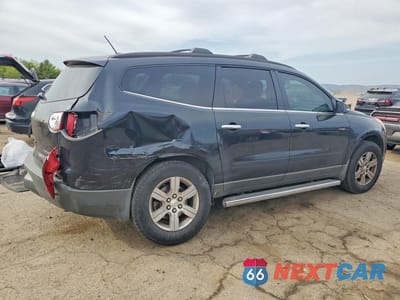 Trzecie zdjęcie samochodu z tyłu: 2011 CHEVROLET TRAVERSE LT VIN:1GNKVGED1BJ146815 - miniatura