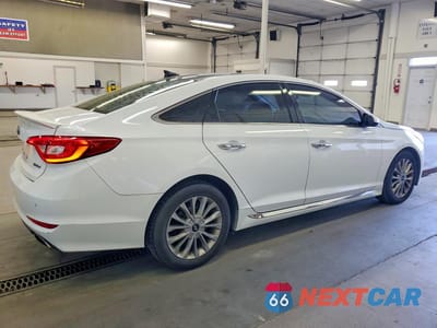 Trzecie zdjęcie samochodu z tyłu: 2015 HYUNDAI SONATA LIMITED VIN:5NPE34AF0FH033468 - miniatura