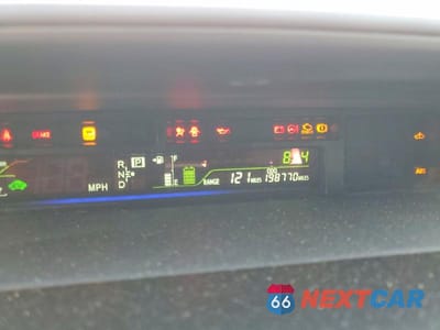Zdjęcie 9 z 14 samochodu: 2014 TOYOTA PRIUS V THREE VIN:JTDZN3EU8EJ009035 - miniatura
