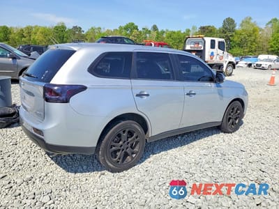 Trzecie zdjęcie samochodu z tyłu: 2014 MITSUBISHI OUTLANDER SE VIN:JA4AD3A36EZ019992 - miniatura