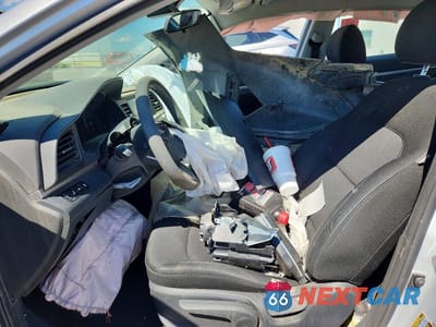 Zdjęcie 7 z 12 samochodu: 2020 HYUNDAI ELANTRA SEL VIN:5NPD84LF2LH530222 - miniatura