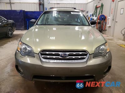 Piąte zdjęcie samochodu w środku: 2005 SUBARU LEGACY OUTBACK 2.5I VIN:4S4BP61CX56350493 - miniatura