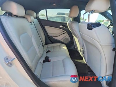 Zdjęcie 11 z 14 samochodu: 2016 MERCEDES-BENZ GLA 250 4MATIC VIN:WDCTG4GB2GJ254587 - miniatura