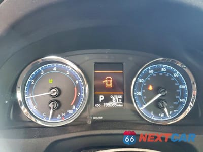 Zdjęcie 9 z 12 samochodu: 2017 TOYOTA COROLLA LE VIN:2T1BURHE3HC835951 - miniatura