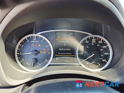 Zdjęcie 9 z 12 samochodu: 2019 NISSAN SENTRA SR VIN:3N1AB7AP7KY399357 - miniatura