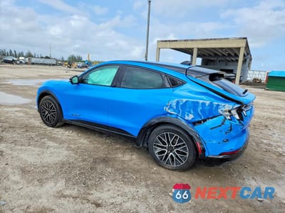 Drugie zdjęcie samochodu z przodu: 2024 FORD MUSTANG MACH-E PREMIUM VIN:3FMTK3R70RMA46460 - miniatura