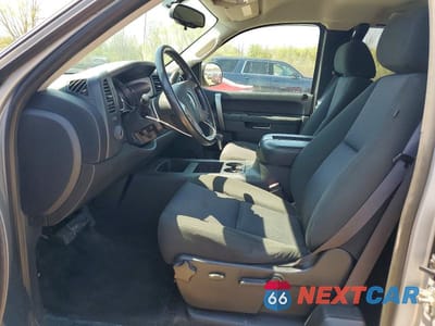 Zdjęcie 7 z 12 samochodu: 2012 GMC SIERRA K1500 SLE VIN:1GTR2VE73CZ133145 - miniatura