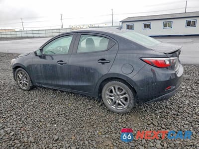 Drugie zdjęcie samochodu z przodu: 2019 TOYOTA YARIS LE VIN:3MYDLBYV7KY503197 - miniatura