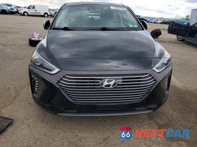 Piąte zdjęcie samochodu w środku: 2019 HYUNDAI IONIQ LIMITED VIN:KMHC05LC9KU124761 - miniatura