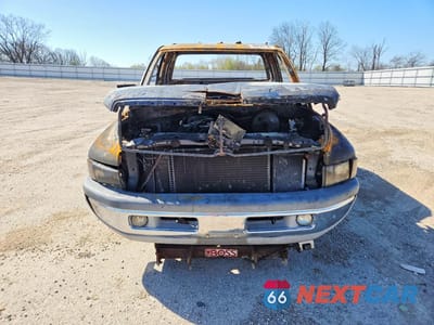 Piąte zdjęcie samochodu w środku: 2001 DODGE RAM 2500 VIN:1B7KF23W41J283601 - miniatura