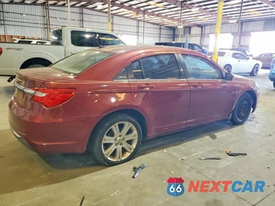 Trzecie zdjęcie samochodu z tyłu: 2012 CHRYSLER 200 TOURING VIN:1C3CCBBG9CN250570 - miniatura